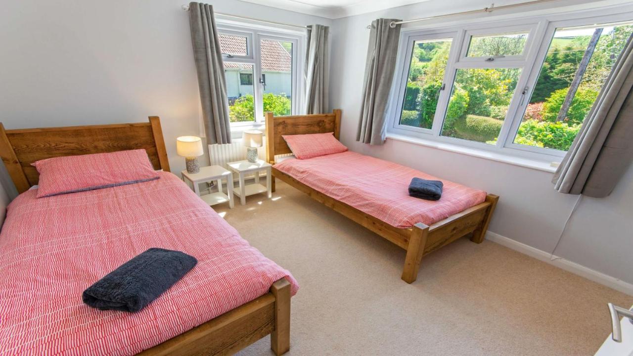 Ladywell Croyde - Super Stylish Large Home With Pool Table, Woodburner, Pizza Oven And Hot Tub Option, Sleeps 12 Eksteriør bilde