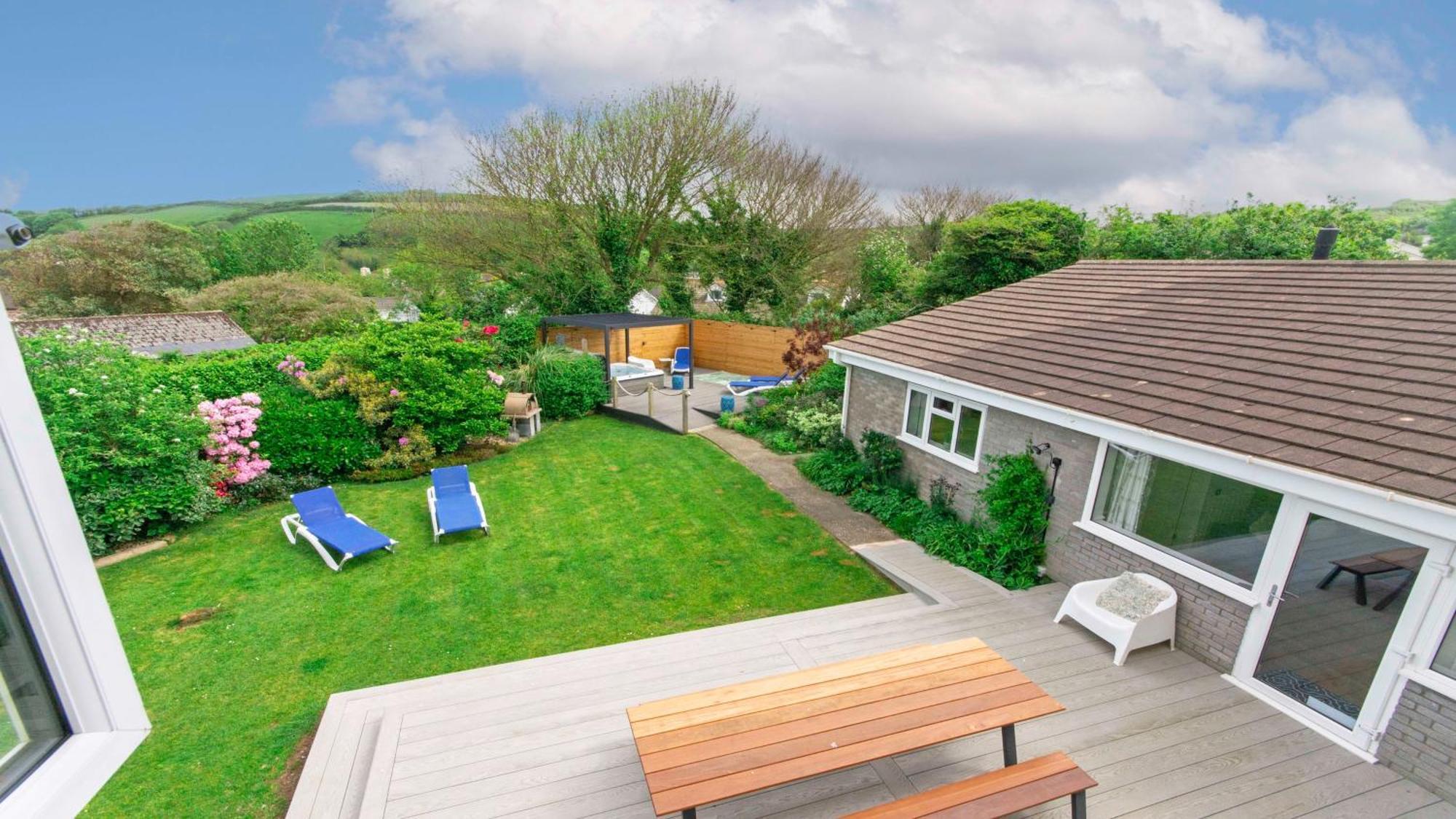 Ladywell Croyde - Super Stylish Large Home With Pool Table, Woodburner, Pizza Oven And Hot Tub Option, Sleeps 12 Eksteriør bilde